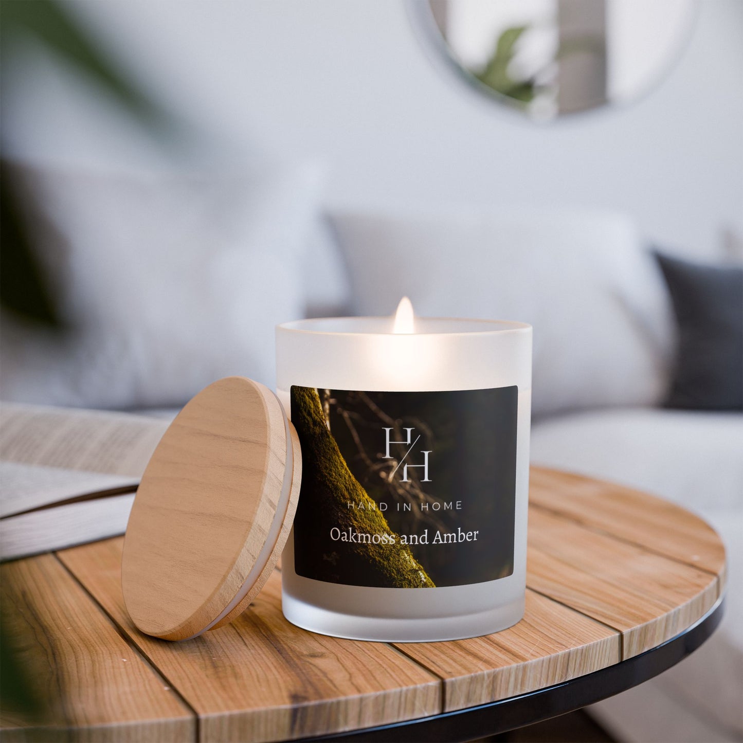 11oz Scented Candle in Frosted Glass, Wooden Wick