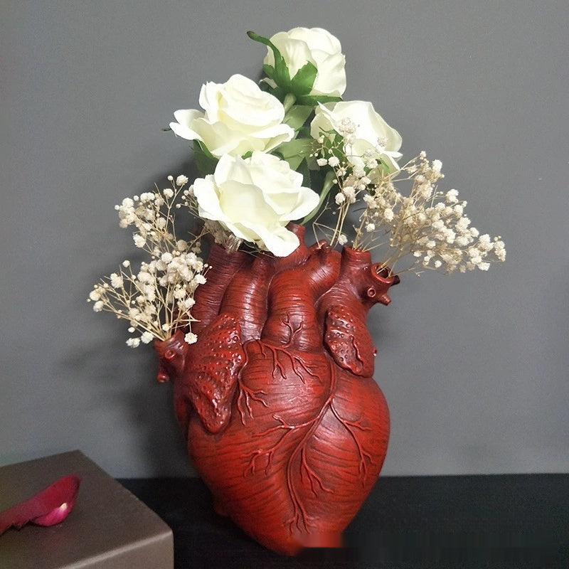 Nordic Style Heart Shaped Flower Pot Vase Art Sculpture