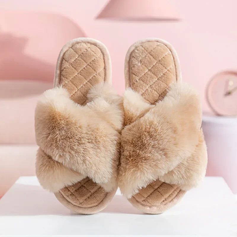 Women's Fur Crisscross Slippers