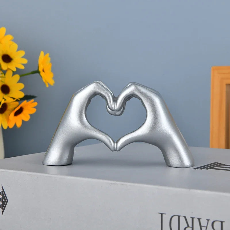 Heart Hand Figuring Decoration Love