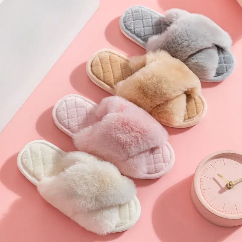 Women's Fur Crisscross Slippers