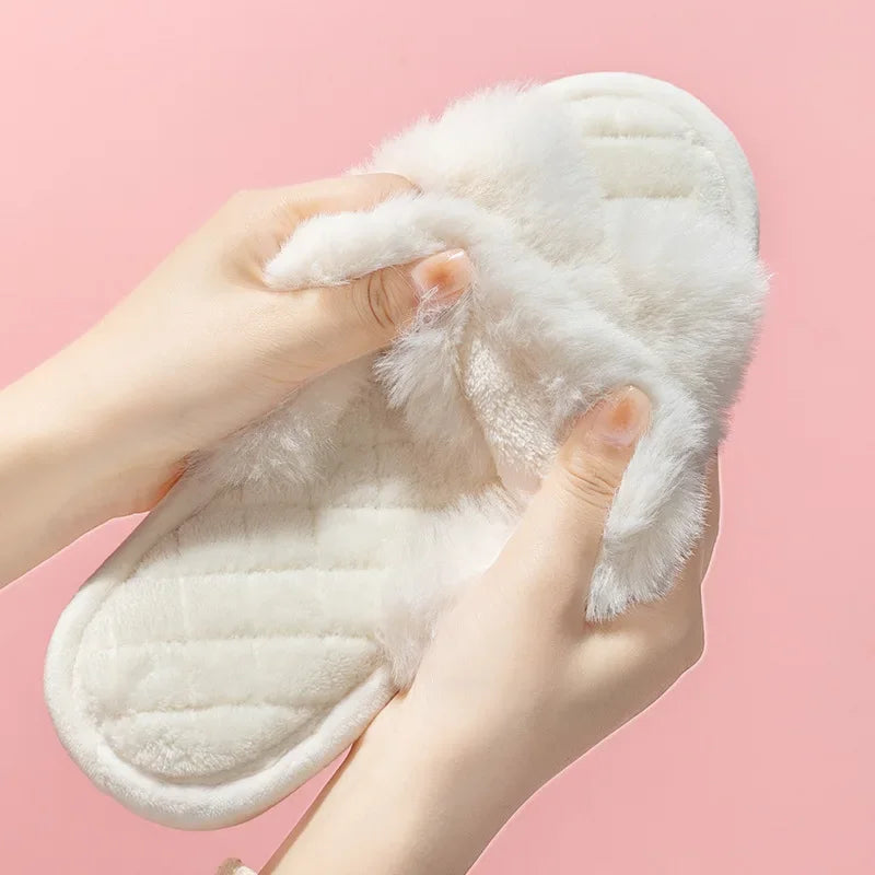 Women's Fur Crisscross Slippers