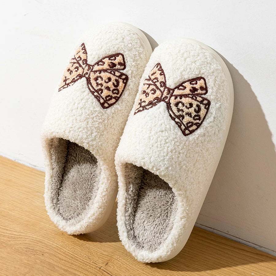 Women's Closed Toe Slippers