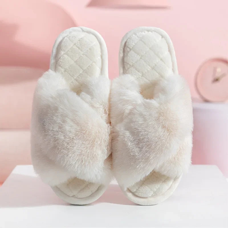 Women's Fur Crisscross Slippers